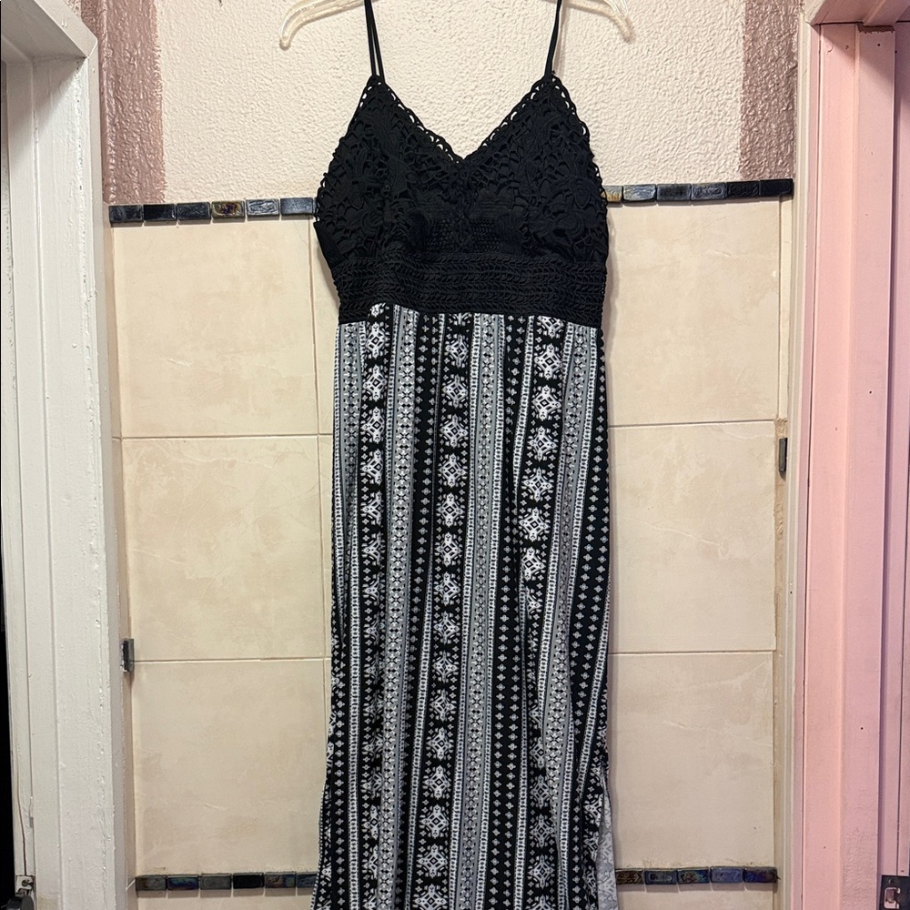 Derek & Heart 
Dress